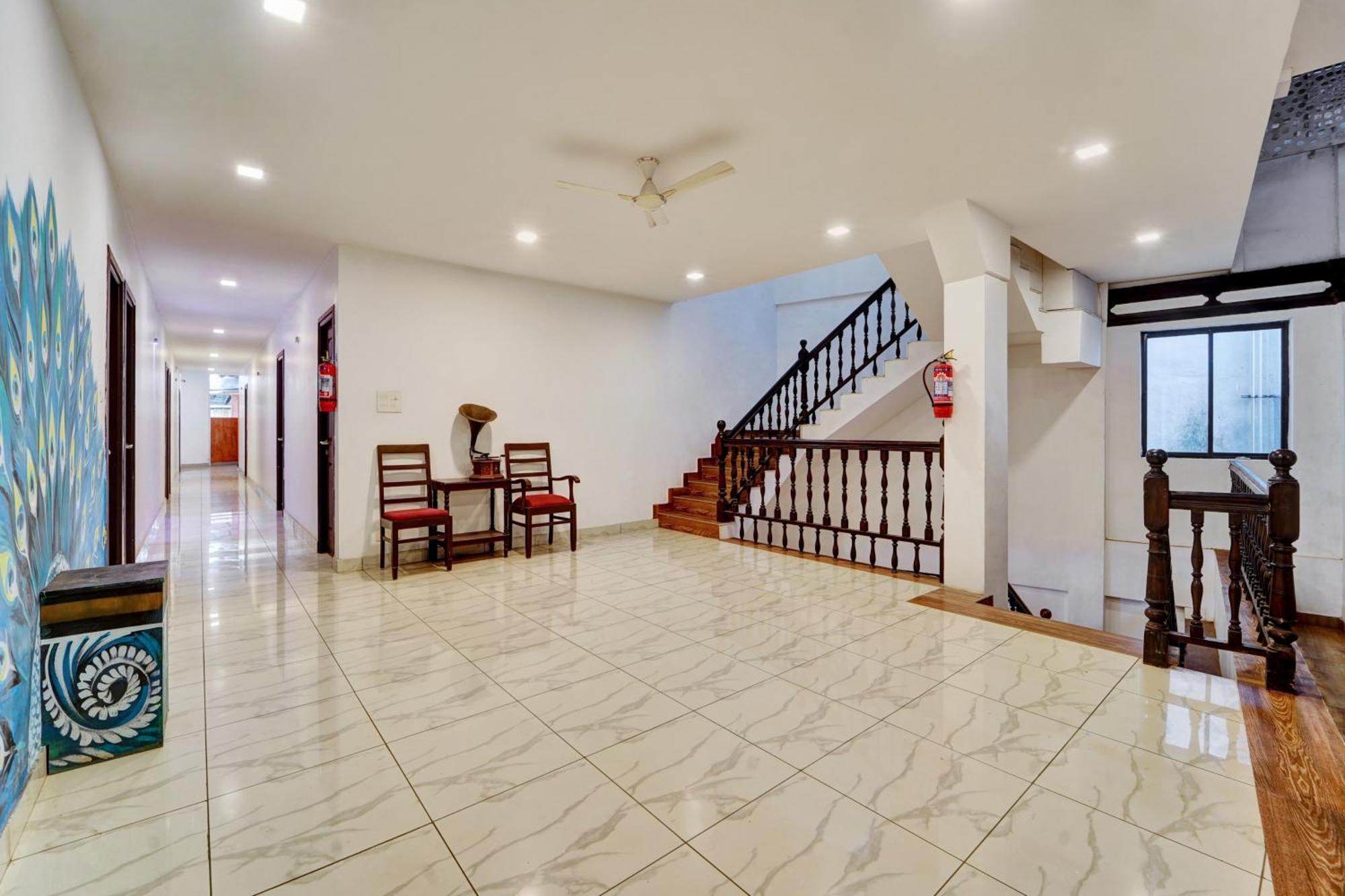 Super Collection O Calvathy Road Near Fort Kochi المظهر الخارجي الصورة