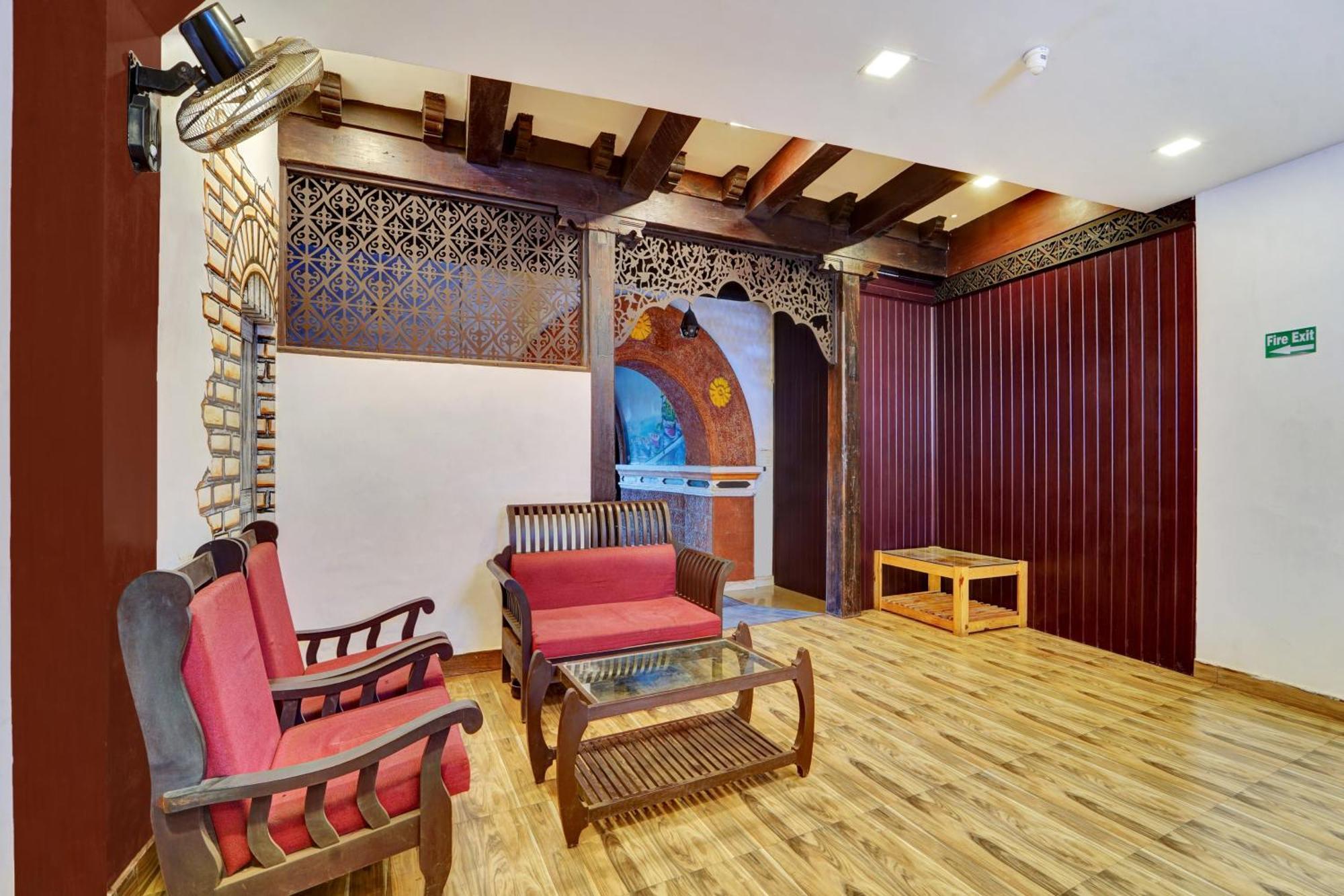 Super Collection O Calvathy Road Near Fort Kochi المظهر الخارجي الصورة